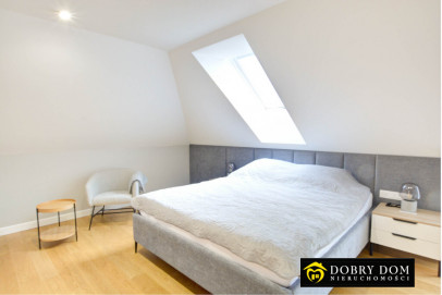 Dom 304m2 Ostrowie — zdjęcie 5 z 26
