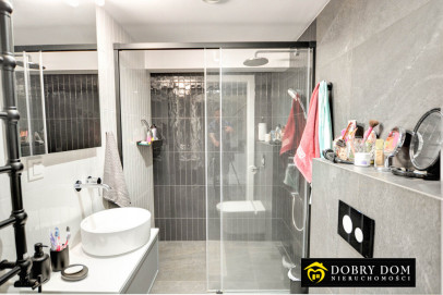 Dom 304m2 Ostrowie — zdjęcie 19 z 26
