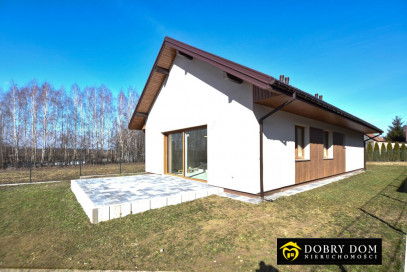 Dom 120m2 Knyszyn — zdjęcie od frontu