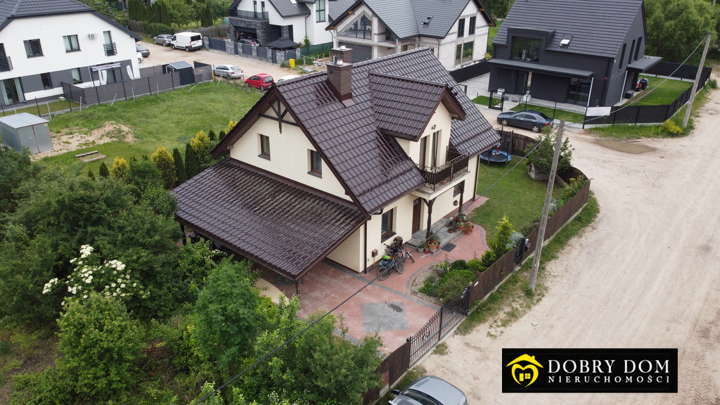 ** Rodzinny dom z klimatem - Wygoda **