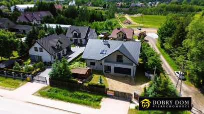 Dom 235m2 Fasty - zdjęcie od frontu