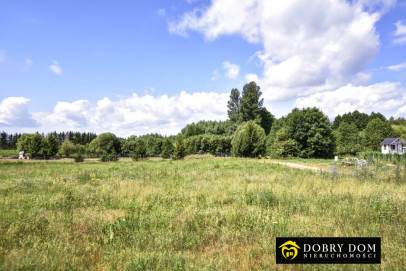 Działka 1050m2 Baciuty — zdjęcie od frontu