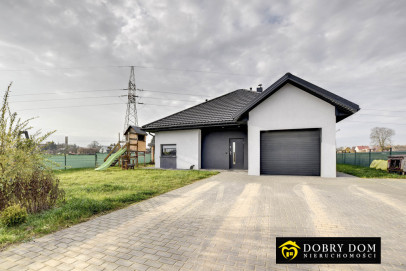 Dom 180m2 Knyszyn — zdjęcie od frontu