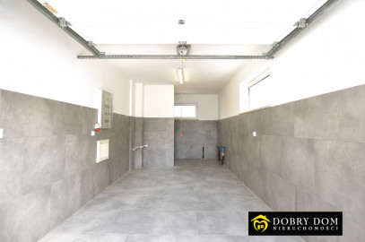 Dom 129m2 Supraśl — zdjęcie od frontu