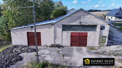 Magazyn 750m2 Zamczysk — zdjęcie od frontu
