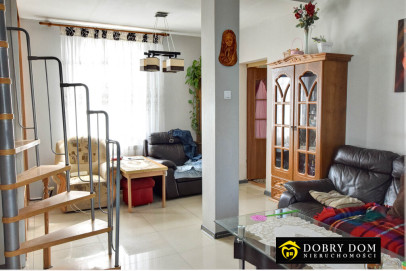 Dom 156m2 Góra — zdjęcie od frontu