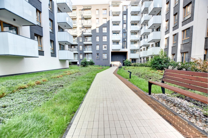 Mieszkanie Sprzedaż  Centrum 11