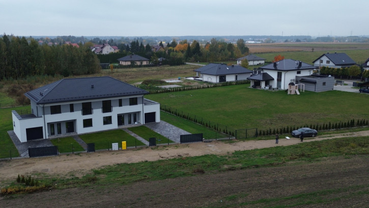 Dom Sprzedaż Juraszki 4