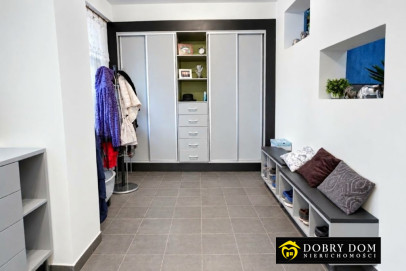 Obiekt 4230m2 Nowogród - zdjęcie od frontu
